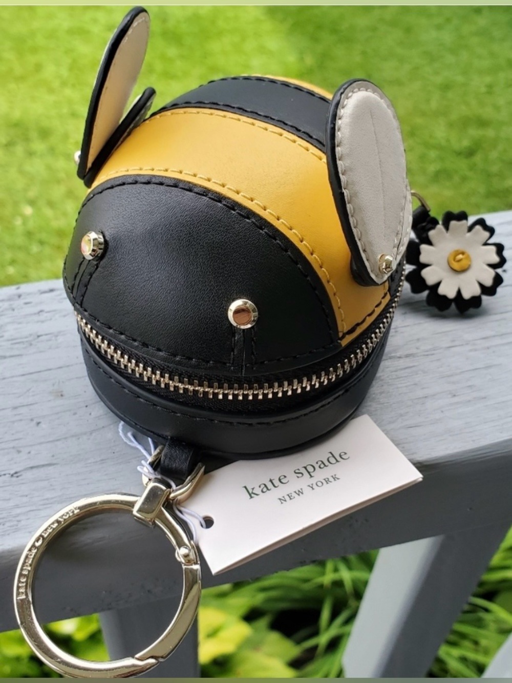 KATE SPADE Leather Bee Coin Purse/Bag Charm K7163